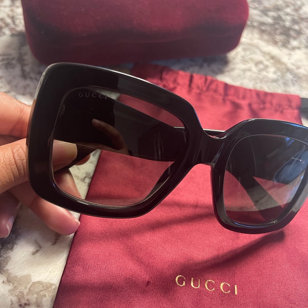 Gucci Black Square Sunglasses - Picture 11 of 12